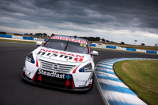 Nissan announces global motorsport program for 2016